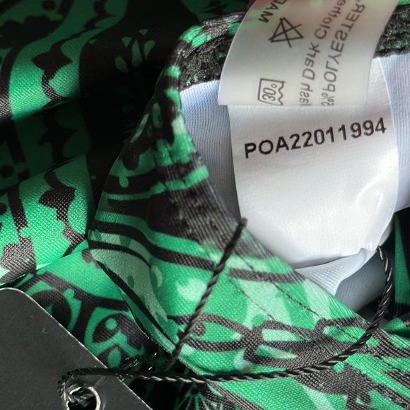 Aqua Eve Swimwear Top - Size 22W - Picture 7 of 10